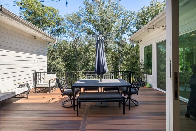 29015 Hickory Lodge Drive, Van Meter, IA 50261