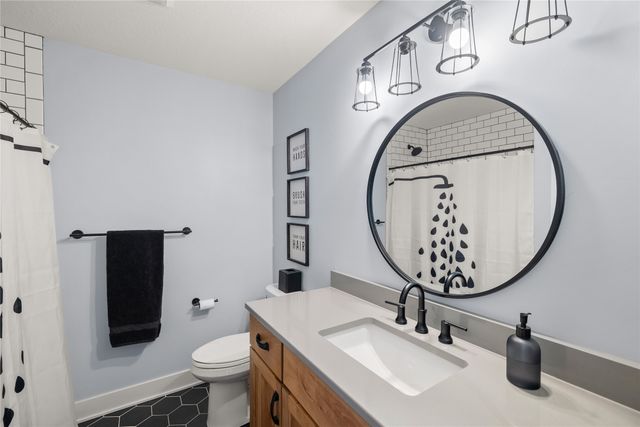 29015 Hickory Lodge Drive, Van Meter, IA 50261