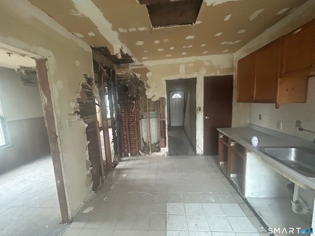 500 Dewey Street, Bridgeport, CT 06605