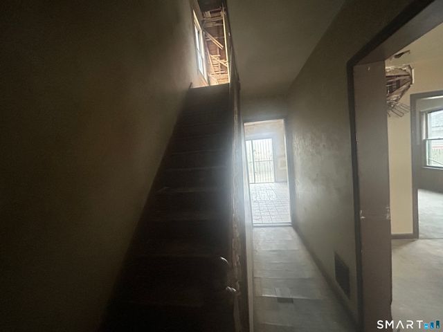 500 Dewey Street, Bridgeport, CT 06605