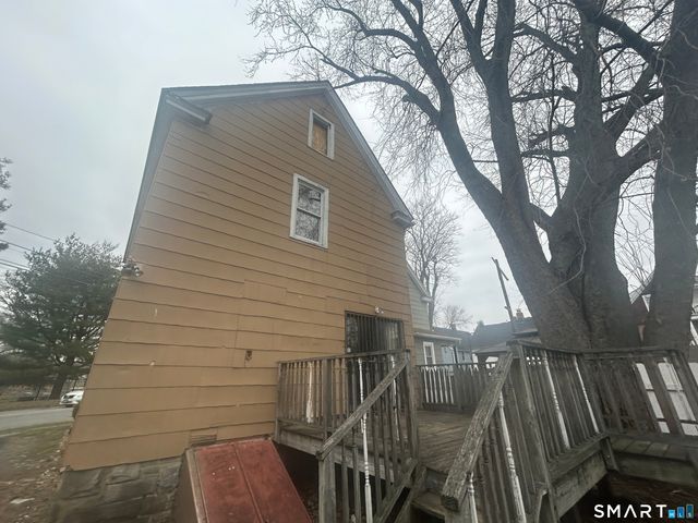 500 Dewey Street, Bridgeport, CT 06605