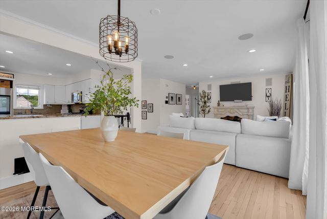 109 Twin Rivers Drive, Toms River, NJ 08753