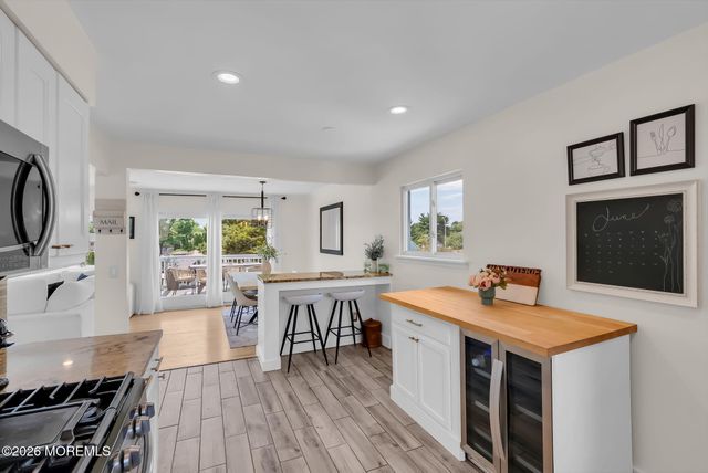 109 Twin Rivers Drive, Toms River, NJ 08753