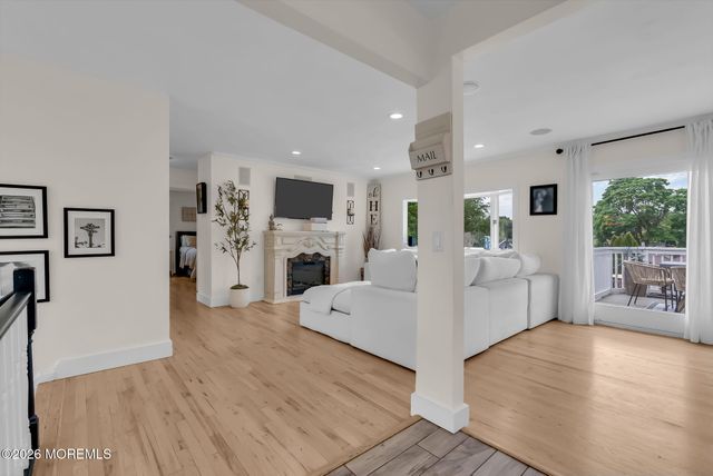 109 Twin Rivers Drive, Toms River, NJ 08753