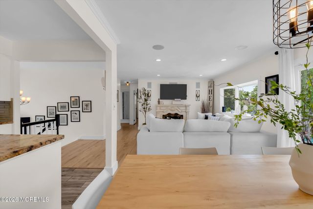 109 Twin Rivers Drive, Toms River, NJ 08753