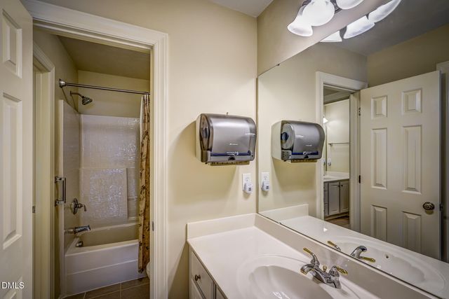 12212 Ashton Woods Lane, Raleigh, NC 27614