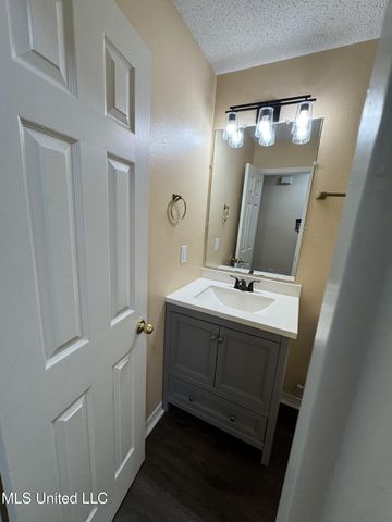 13401 Warren Drive, Gulfport, MS 39503
