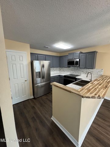13401 Warren Drive, Gulfport, MS 39503