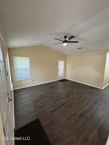 13401 Warren Drive, Gulfport, MS 39503