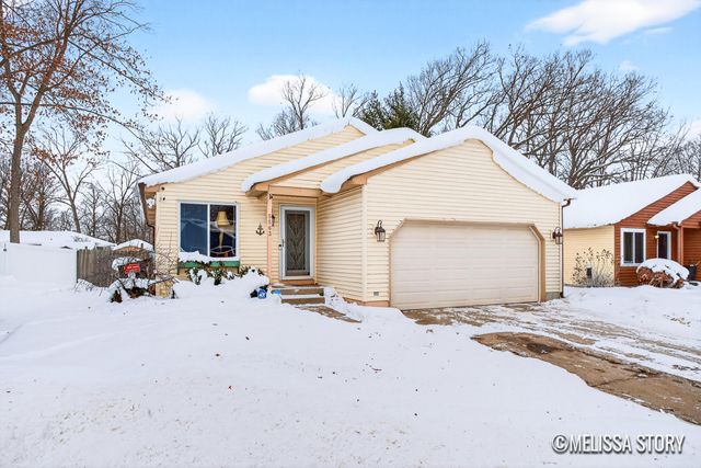 5563 Osborne Avenue SE, Grand Rapids, MI 49548