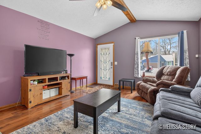 5563 Osborne Avenue SE, Grand Rapids, MI 49548