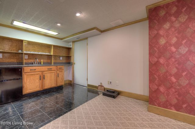 203 Ridge Rd, Shepherdsville, KY 40165