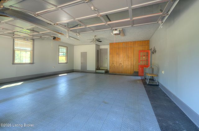 203 Ridge Rd, Shepherdsville, KY 40165