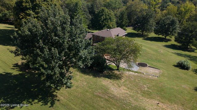 203 Ridge Rd, Shepherdsville, KY 40165