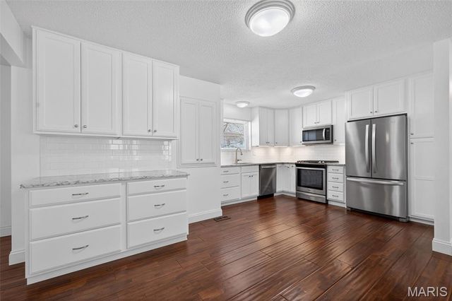 55 Constellation Hill, St Peters, MO 63376