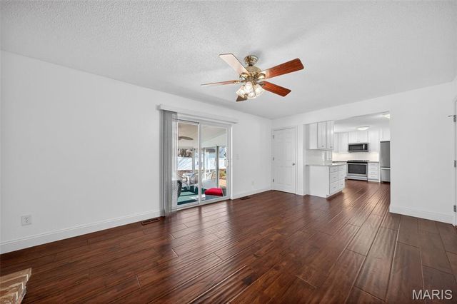 55 Constellation Hill, St Peters, MO 63376