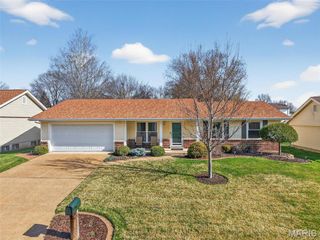 55 Constellation Hill, St Peters, MO 63376