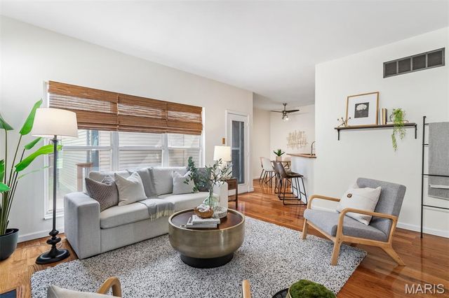 4157 Westminster Place, St Louis, MO 63108