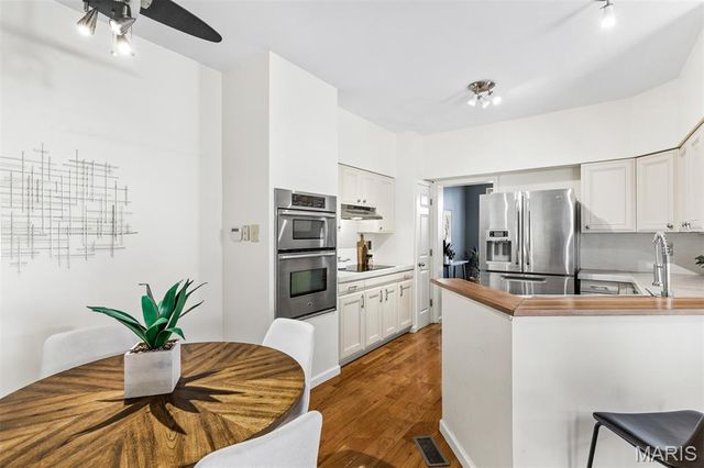 4157 Westminster Place, St Louis, MO 63108