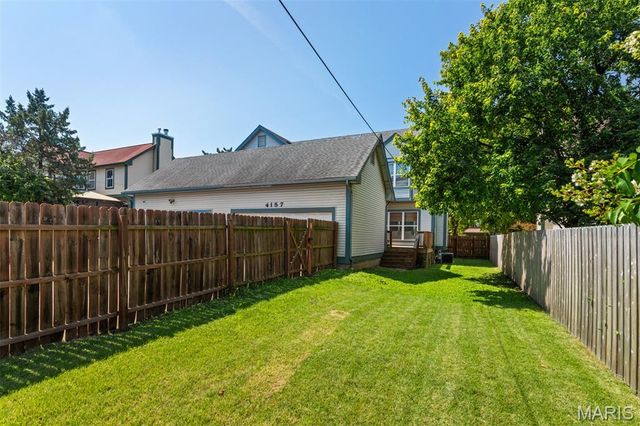 4157 Westminster Place, St Louis, MO 63108