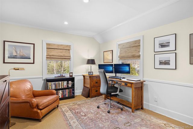 39 Barkers Point Road, Sands Point, NY 11050