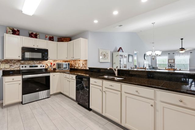1009 Sunnymeadow Pl., Little River, SC 29566