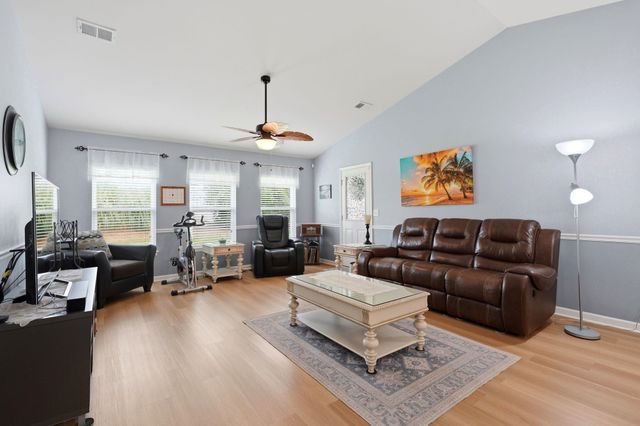 1009 Sunnymeadow Pl., Little River, SC 29566