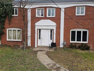 368 Anawanda, Mt Lebanon, PA 15228