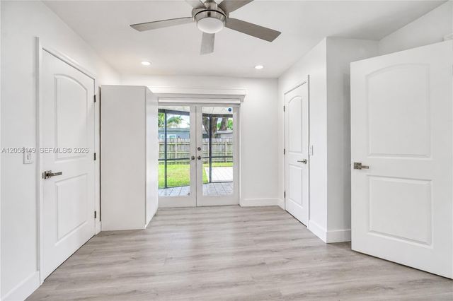 8720 NW 11th St, Pembroke Pines, FL 33024
