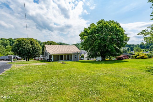 1701 Highpoint Avenue, Kingsport, TN 37665