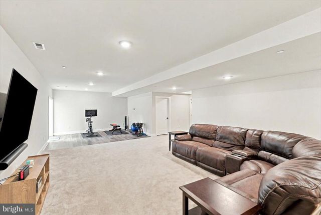 223 LILY LN, Kennett Square, PA 19348