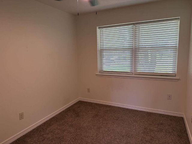 218 SW Rose Marie Lane, Fort Walton Beach, FL 32548