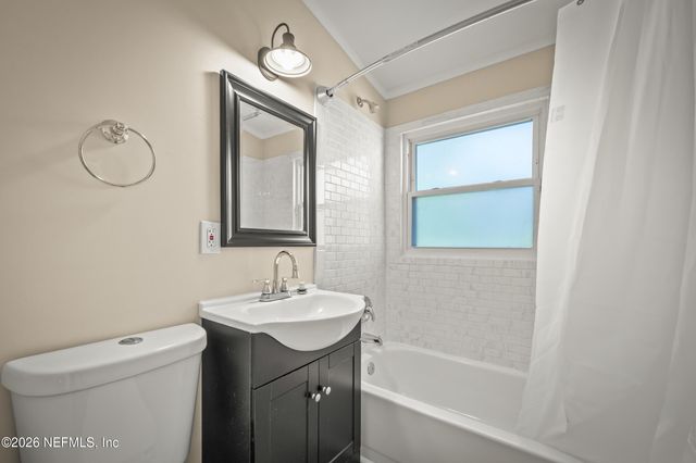 909 WESTGATE Drive, Jacksonville, FL 32221