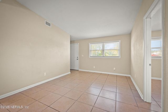 909 WESTGATE Drive, Jacksonville, FL 32221