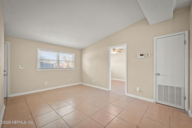 909 WESTGATE Drive, Jacksonville, FL 32221