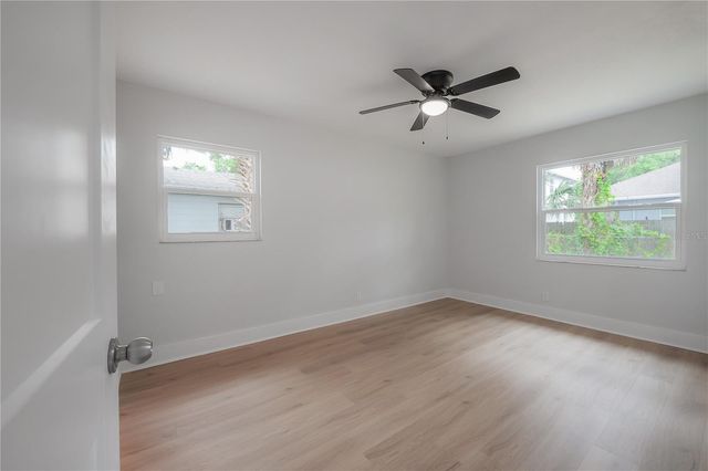 1911 W CHERRY STREET, Tampa, FL 33607