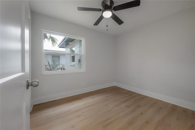 1911 W CHERRY STREET, Tampa, FL 33607