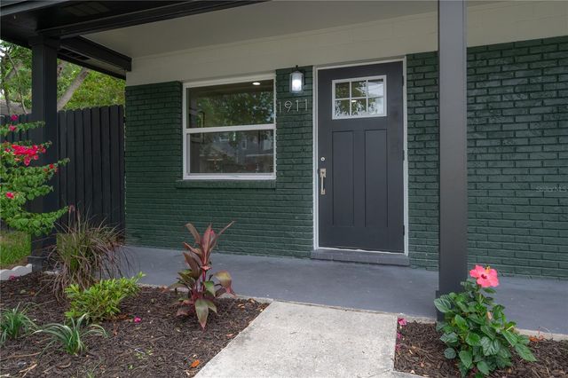 1911 W CHERRY STREET, Tampa, FL 33607