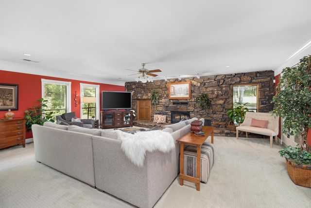 120 BLUEBERRY RD, Eads, TN 38028