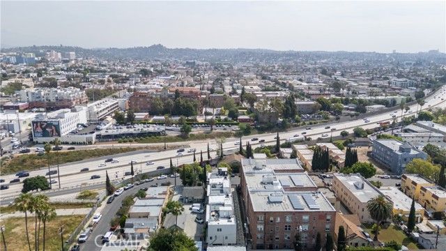 1035 N Serrano, Los Angeles, CA 90029