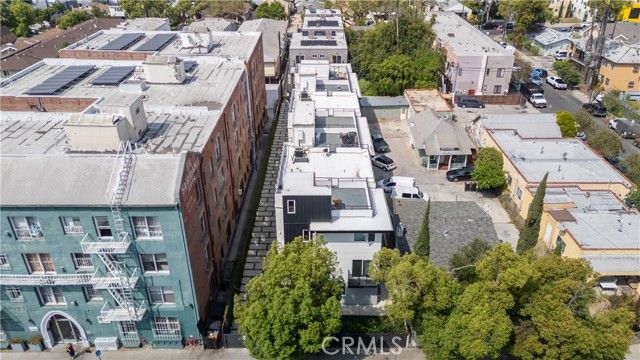 1035 N Serrano, Los Angeles, CA 90029
