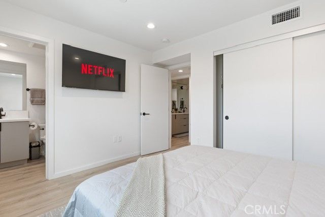 1035 N Serrano, Los Angeles, CA 90029