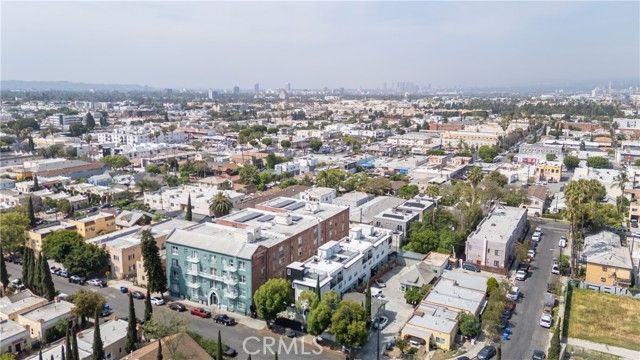 1035 N Serrano, Los Angeles, CA 90029