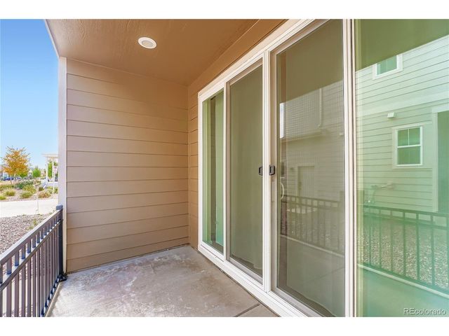 24374 E 42nd Ave, Aurora, CO 80019