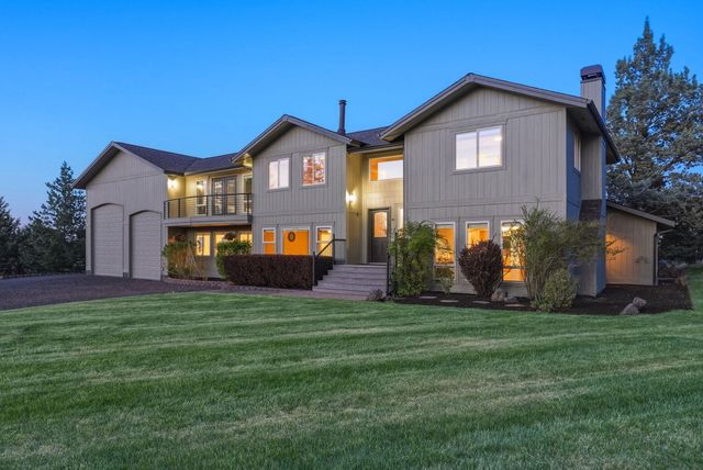 21283 Dove Lane, Bend, OR 97702