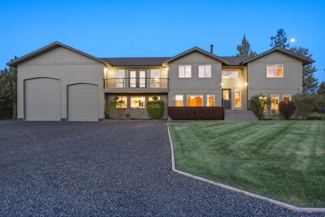 21283 Dove Lane, Bend, OR 97702