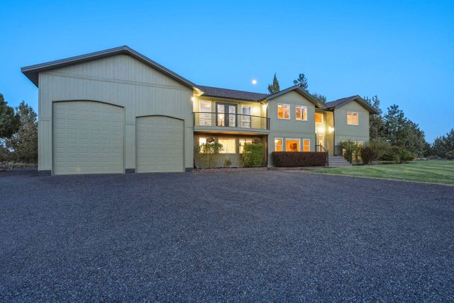21283 Dove Lane, Bend, OR 97702