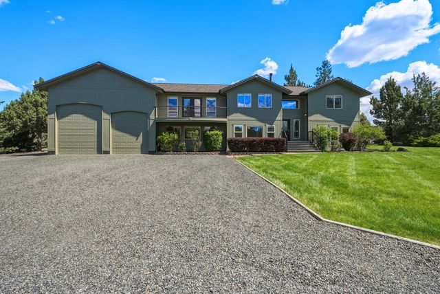 21283 Dove Lane, Bend, OR 97702