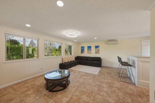 21283 Dove Lane, Bend, OR 97702