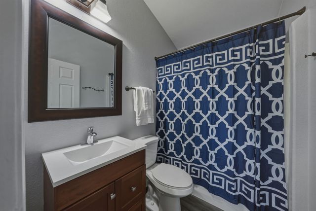 21283 Dove Lane, Bend, OR 97702